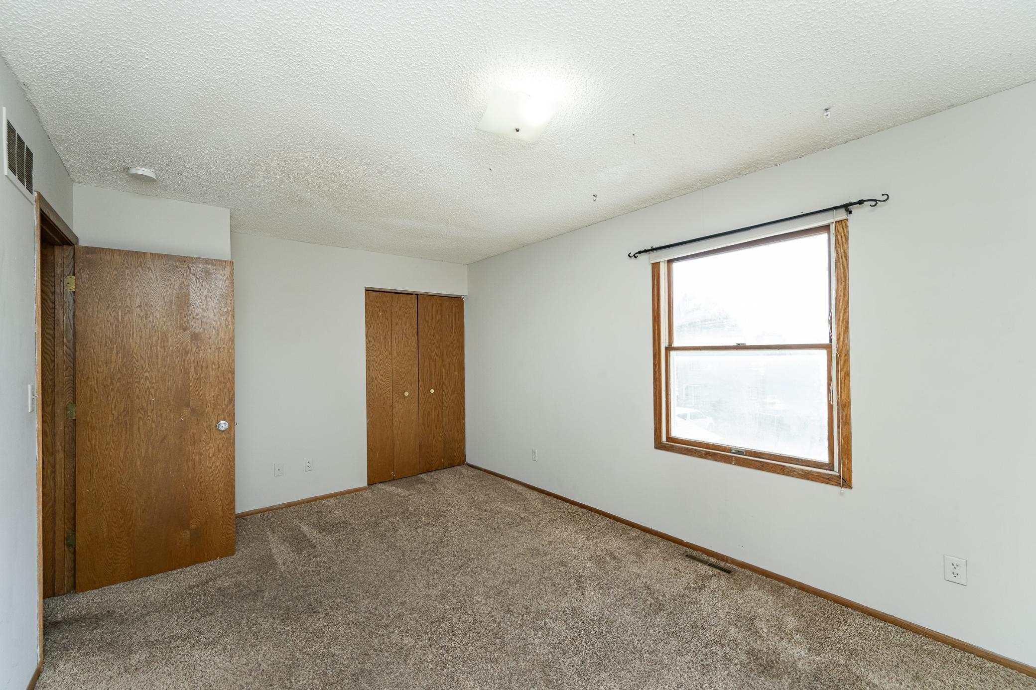 2804 25th Street Northwest Rochester, MN 55901 - Photo 12 of 22