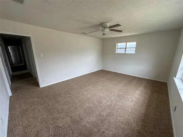 $1,100 | 1016 West Gandy Street, Unit 4, Denison, TX 75020