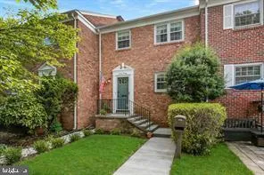 $3,350 | 6030 Hardwick Place, Falls Church, VA 22041