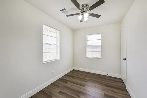 $1,300 | 102 1/2 Avenue D, South Houston, TX 77587