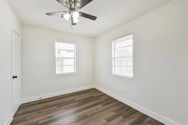 $1,300 | 102 1/2 Avenue D, South Houston, TX 77587
