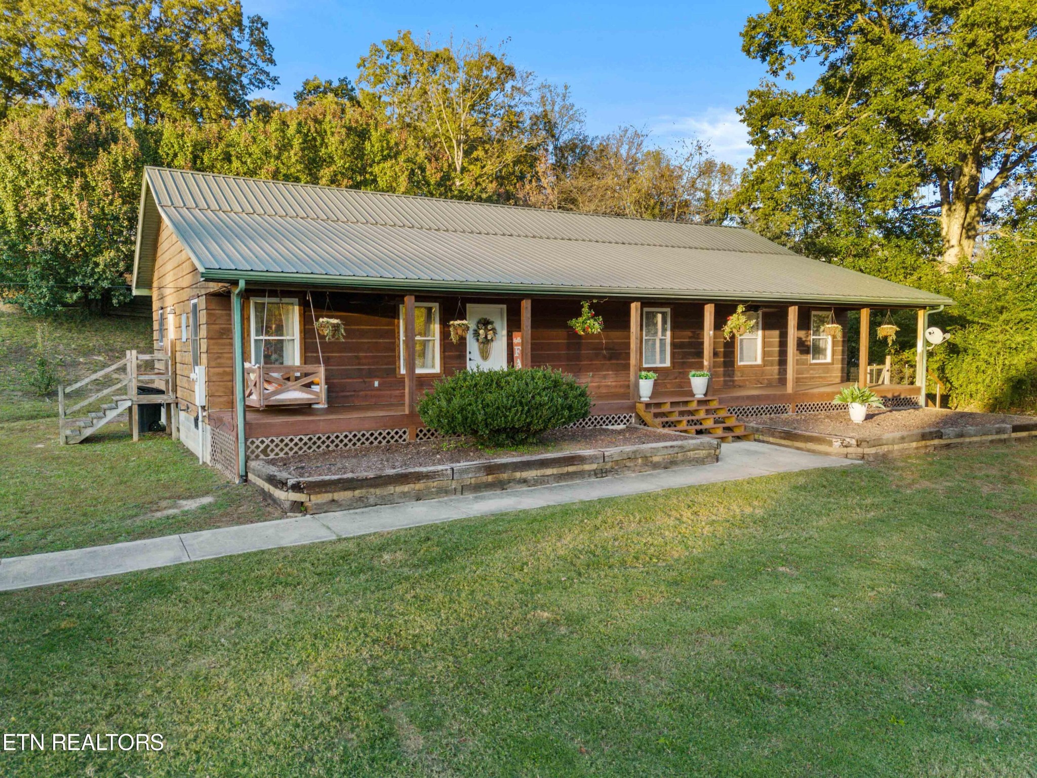 710 Back Valley Road Oliver Springs, TN 37840 - Photo 34 of 40 Gallery Image 34