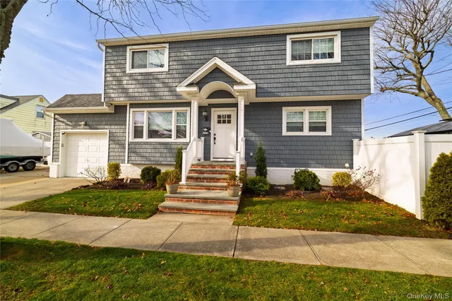 $879,000 | 2778 King Street, Oceanside, NY 11572