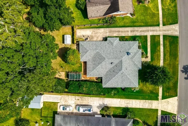 $425,000 | 1007 Oak Hills Parkway, Baton Rouge, LA 70810