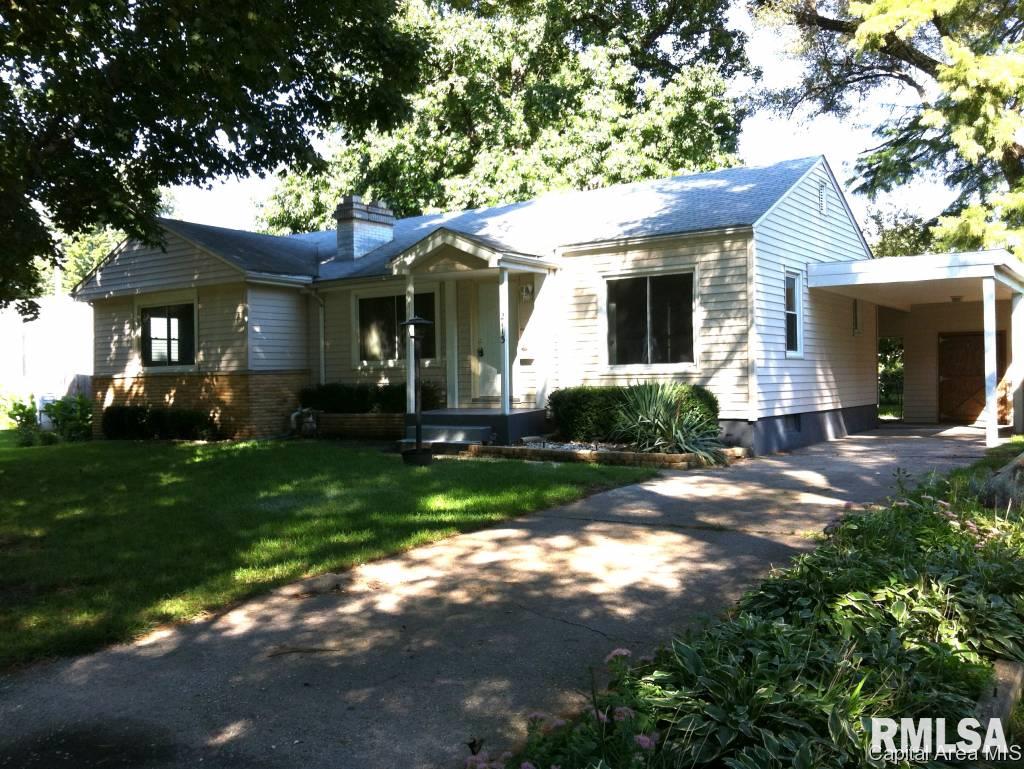 2113 Grant Street Springfield, IL 62703 - Photo 1 of 36