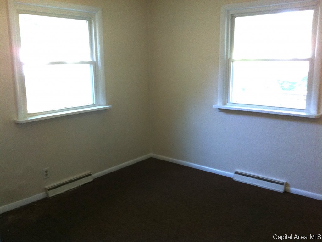 2113 Grant Street Springfield, IL 62703 - Photo 17 of 36