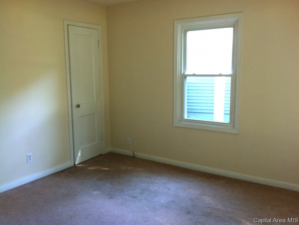 2113 Grant Street Springfield, IL 62703 - Photo 25 of 36