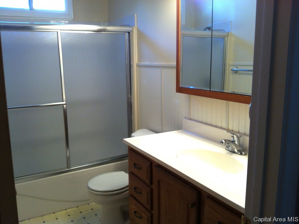 2113 Grant Street Springfield, IL 62703 - Photo 28 of 36