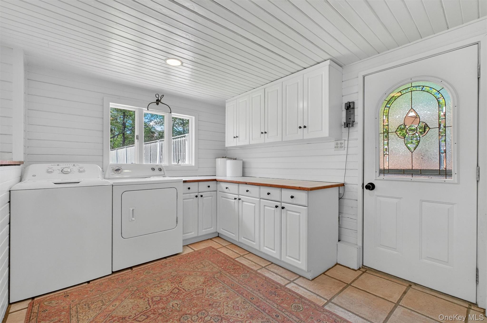 7 Ridgewood Terrace Poughkeepsie, NY 12603 - Photo 21 of 46 Laundry Room, Access to Backyard