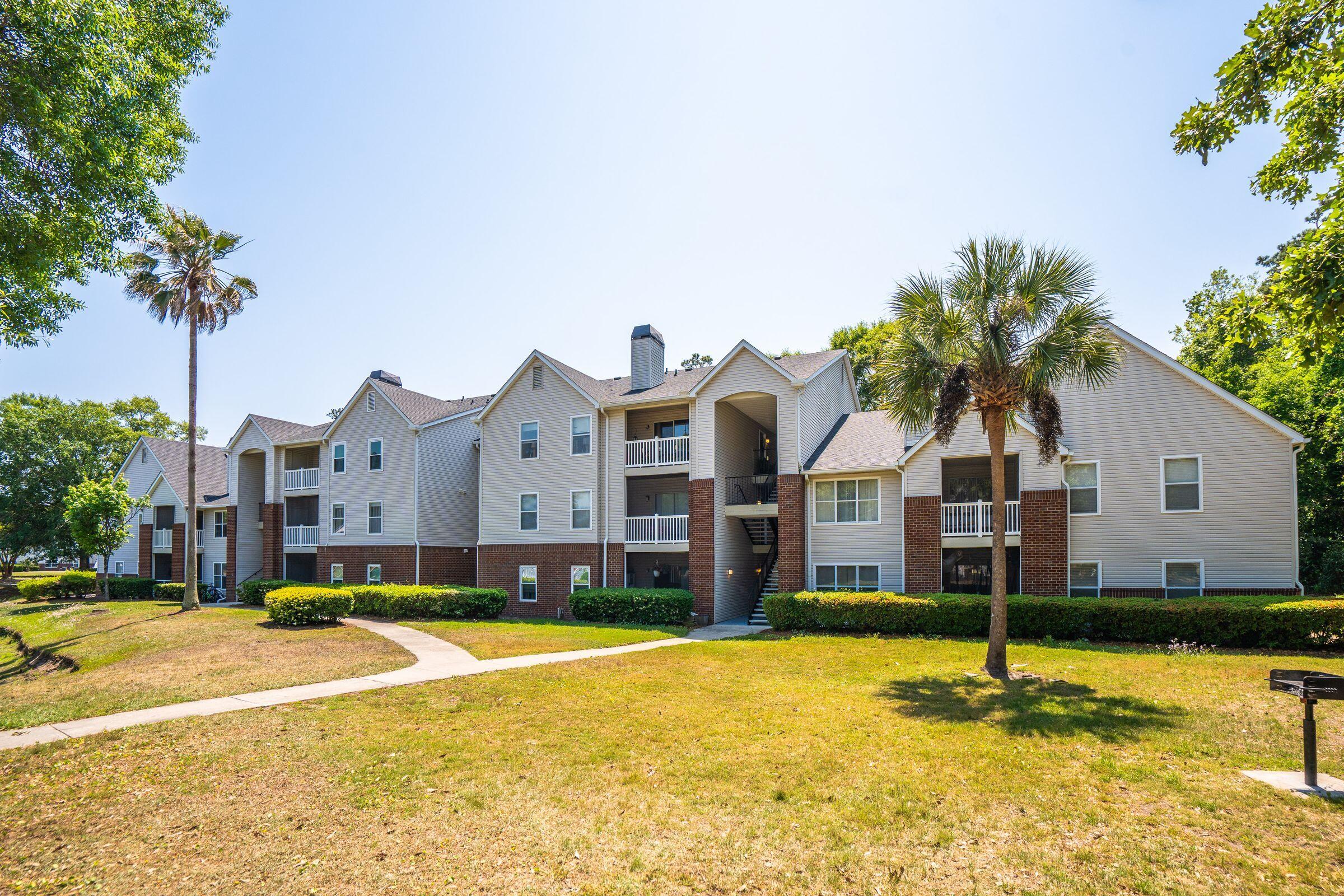 2011 North Highway 17, Unit 1900R Mount Pleasant, SC 29466 - Photo 46 of 79 Building 1900