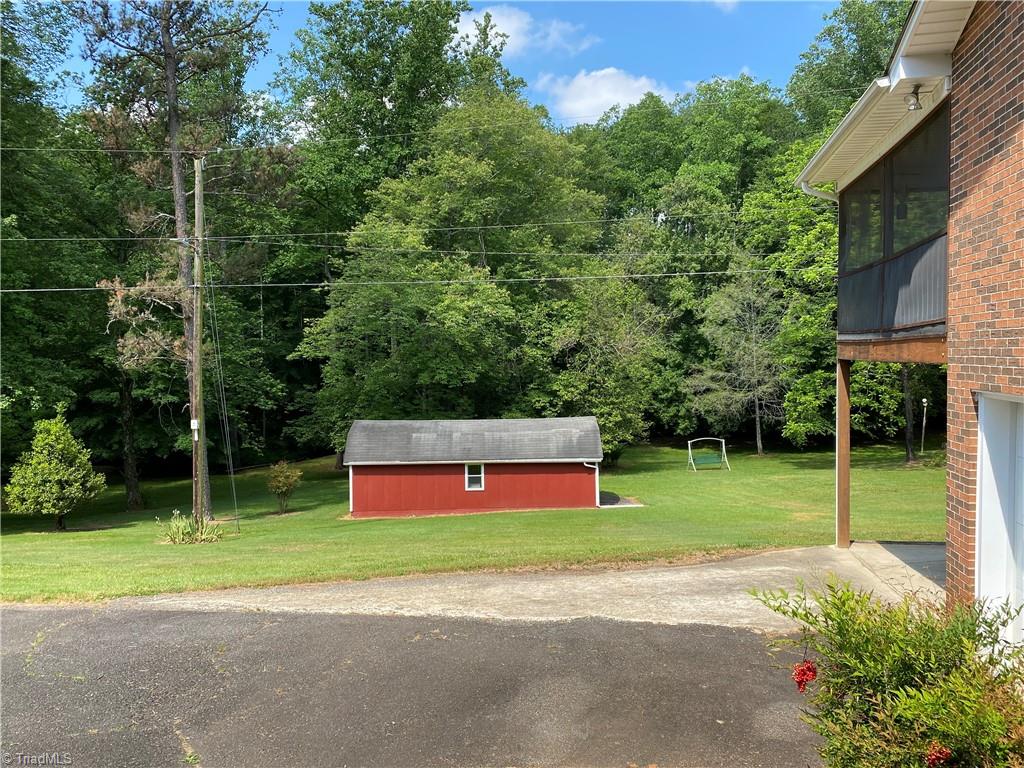 438 Edwards Cedar Lane Road Elkin, NC 28621 - Photo 11 of 42 Gallery Image 11