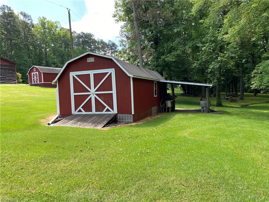 438 Edwards Cedar Lane Road Elkin, NC 28621 - Photo 15 of 42 Gallery Image 15