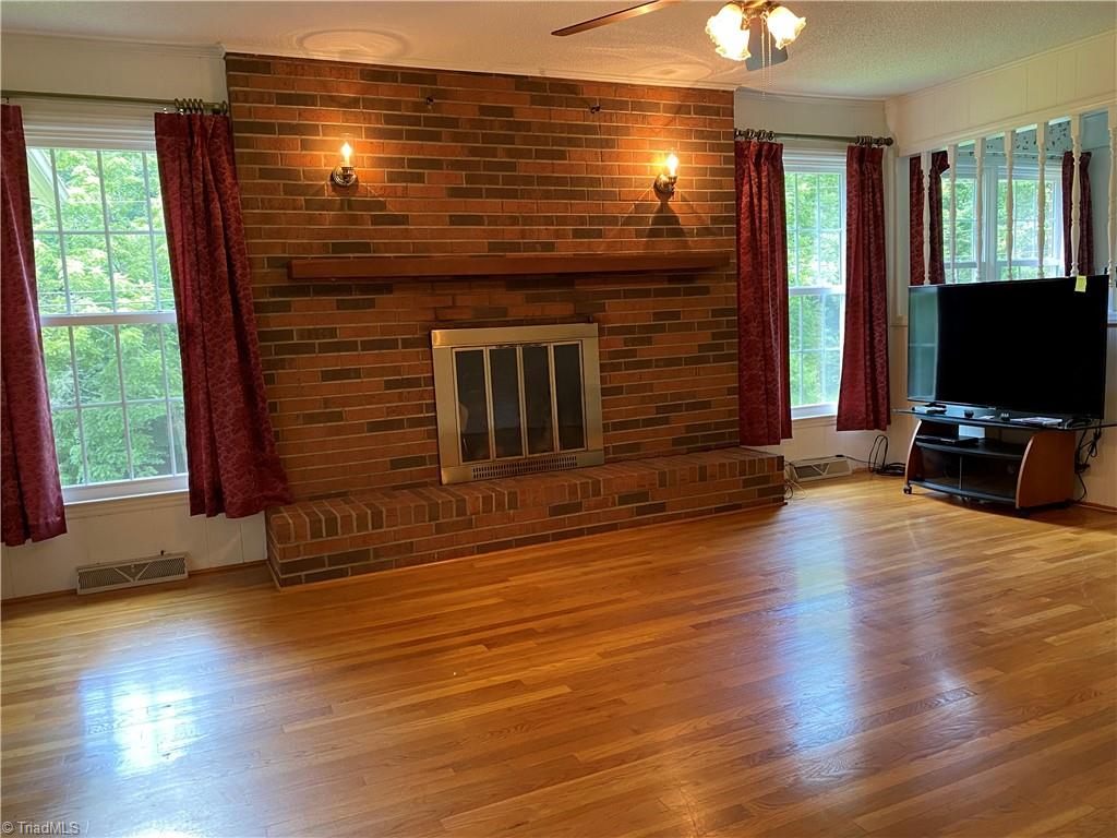 438 Edwards Cedar Lane Road Elkin, NC 28621 - Photo 27 of 42 Den