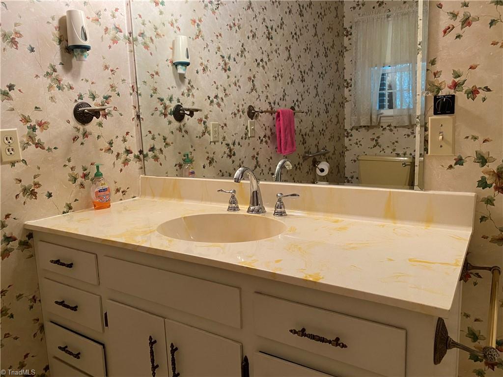 438 Edwards Cedar Lane Road Elkin, NC 28621 - Photo 33 of 42 Gallery Image 33