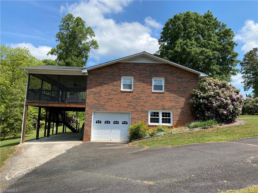 438 Edwards Cedar Lane Road Elkin, NC 28621 - Photo 5 of 42 Gallery Image 5