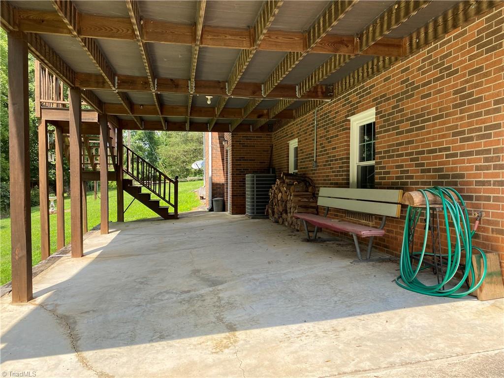 438 Edwards Cedar Lane Road Elkin, NC 28621 - Photo 7 of 42 Gallery Image 7