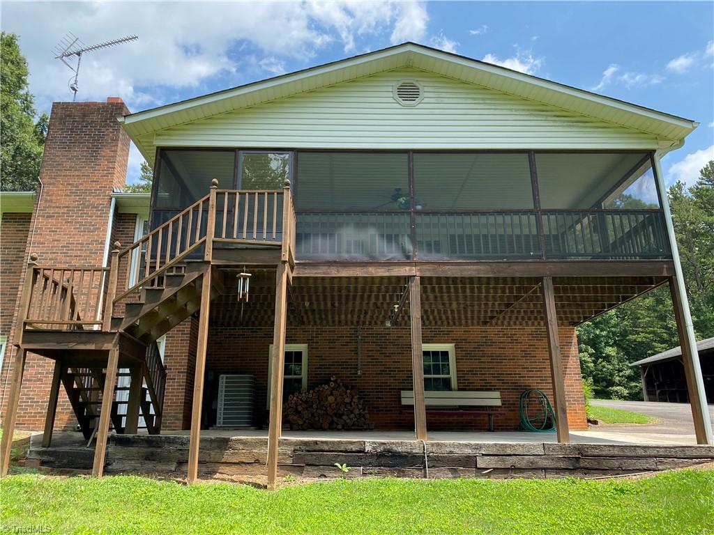 438 Edwards Cedar Lane Road Elkin, NC 28621 - Photo 8 of 42 Gallery Image 8