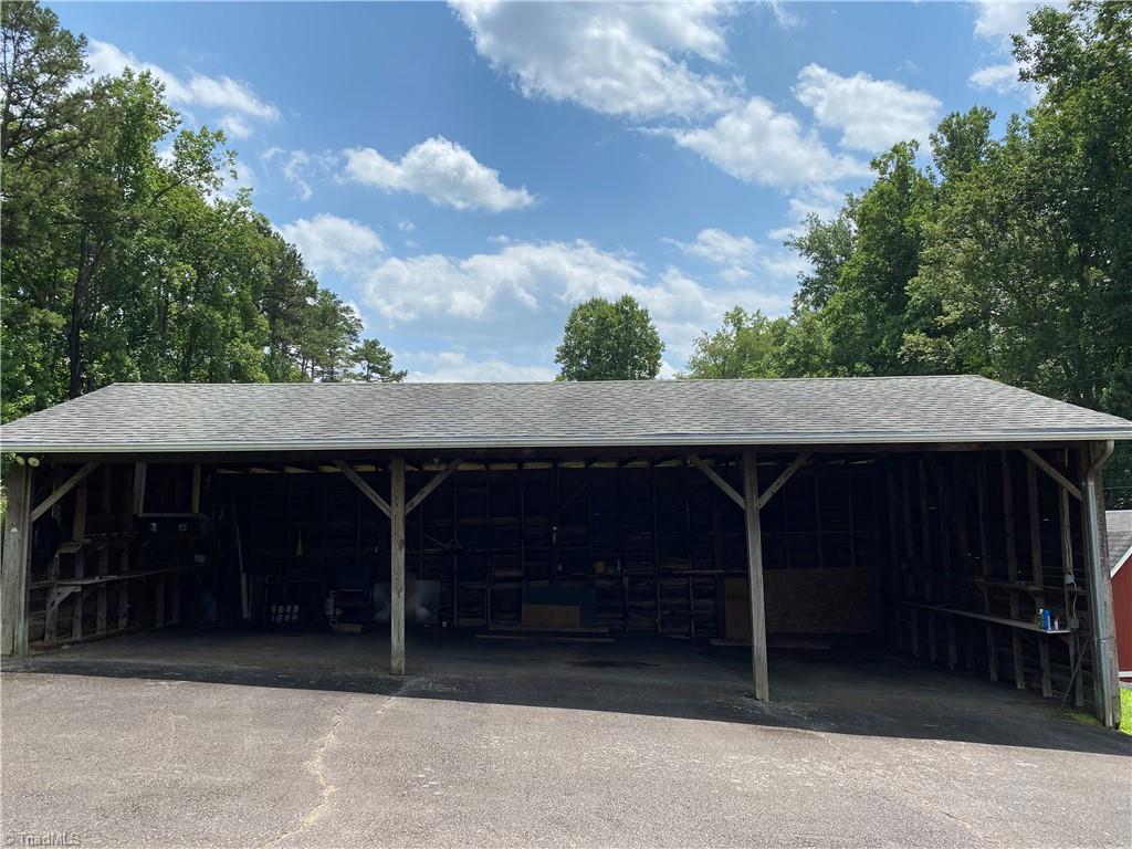 438 Edwards Cedar Lane Road Elkin, NC 28621 - Photo 10 of 42 Gallery Image 10
