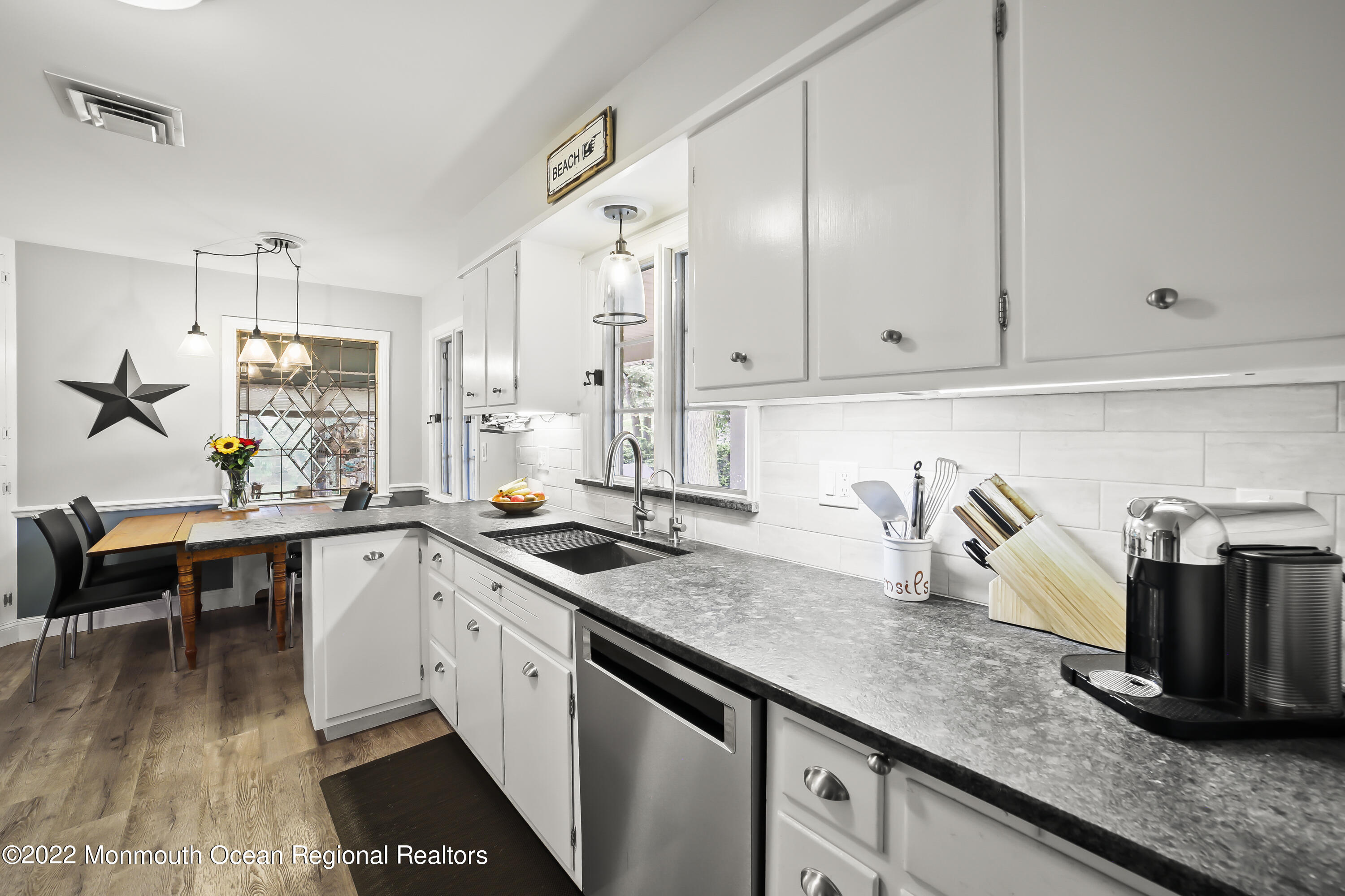 56 Dutch Lane Road Freehold, NJ 07728 - Photo 12 of 90 947A4686