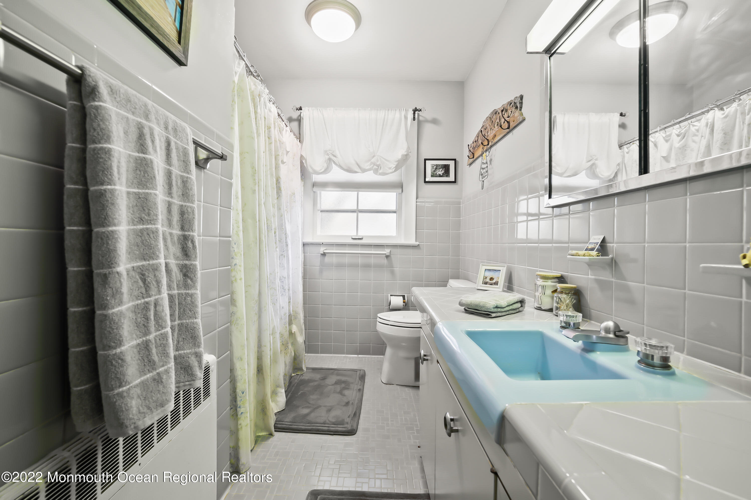 56 Dutch Lane Road Freehold, NJ 07728 - Photo 27 of 90 947A4772
