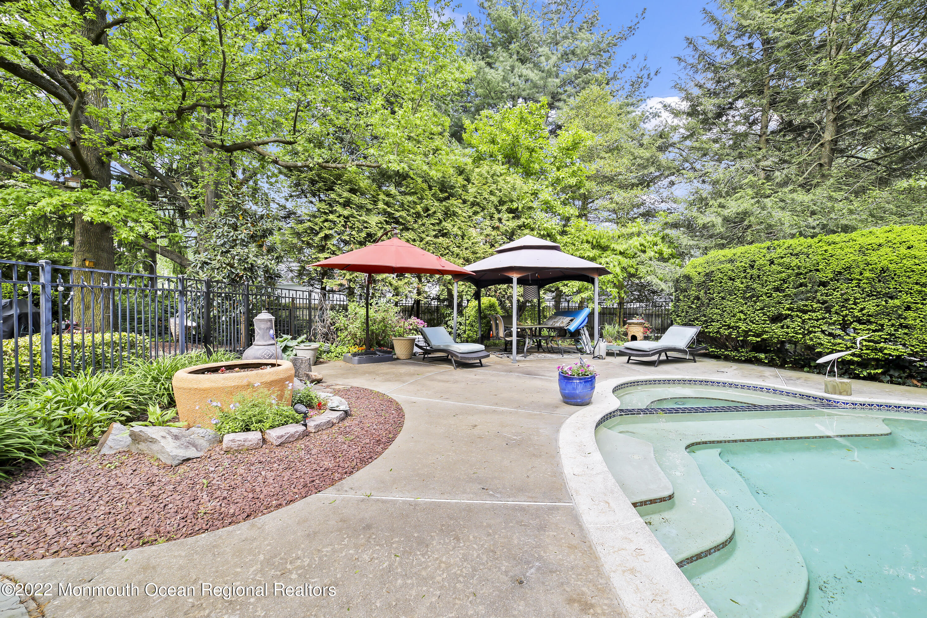 56 Dutch Lane Road Freehold, NJ 07728 - Photo 33 of 90 947A4791