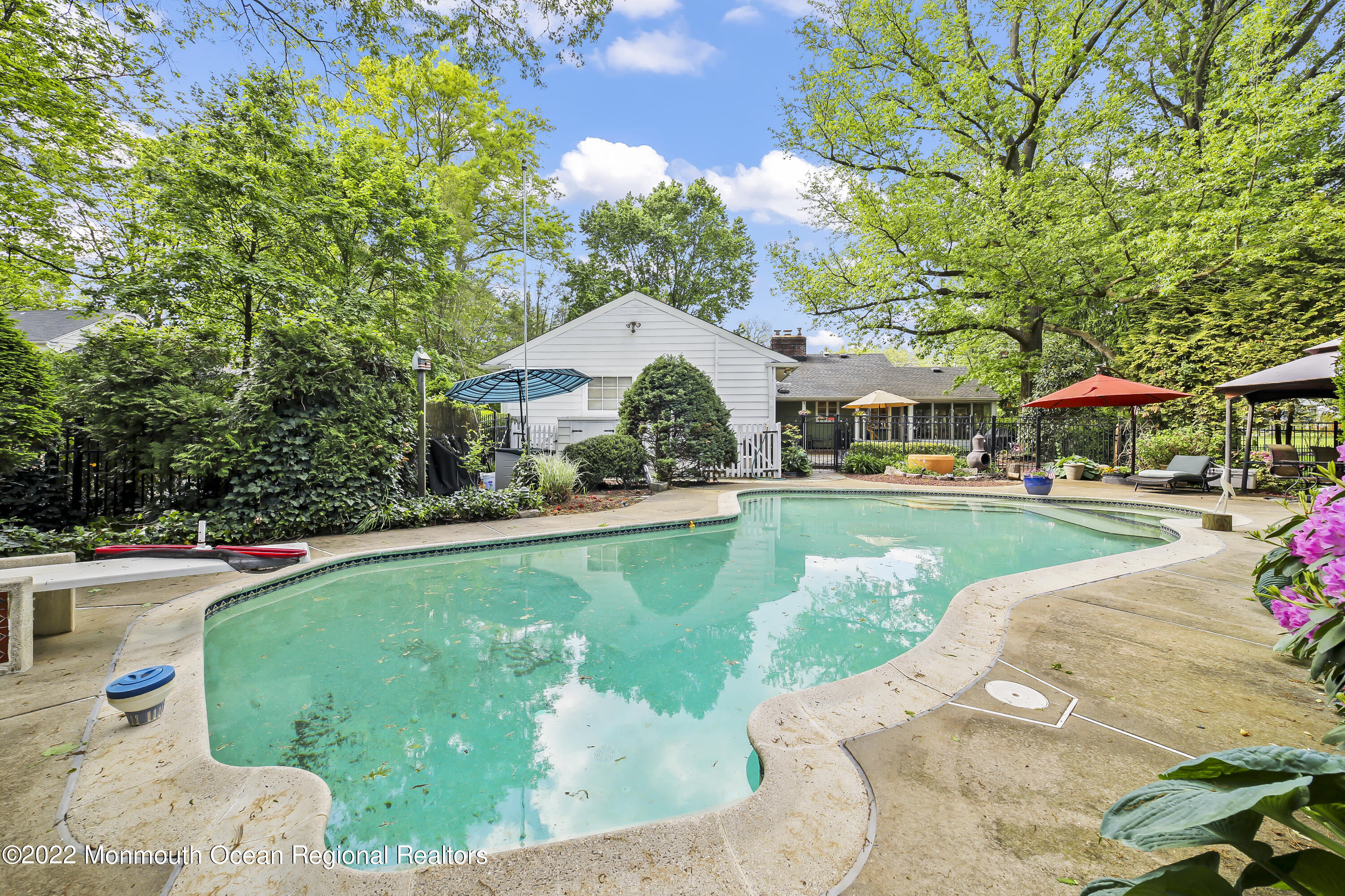 56 Dutch Lane Road Freehold, NJ 07728 - Photo 35 of 90 947A4802