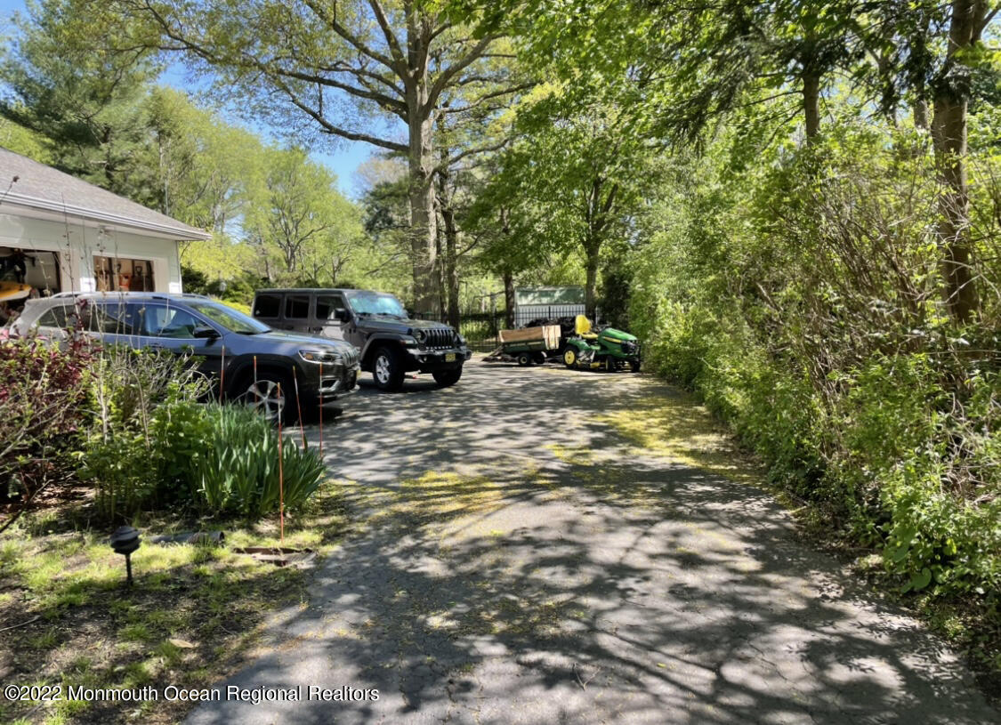 56 Dutch Lane Road Freehold, NJ 07728 - Photo 46 of 90 IMG_5681 (002)