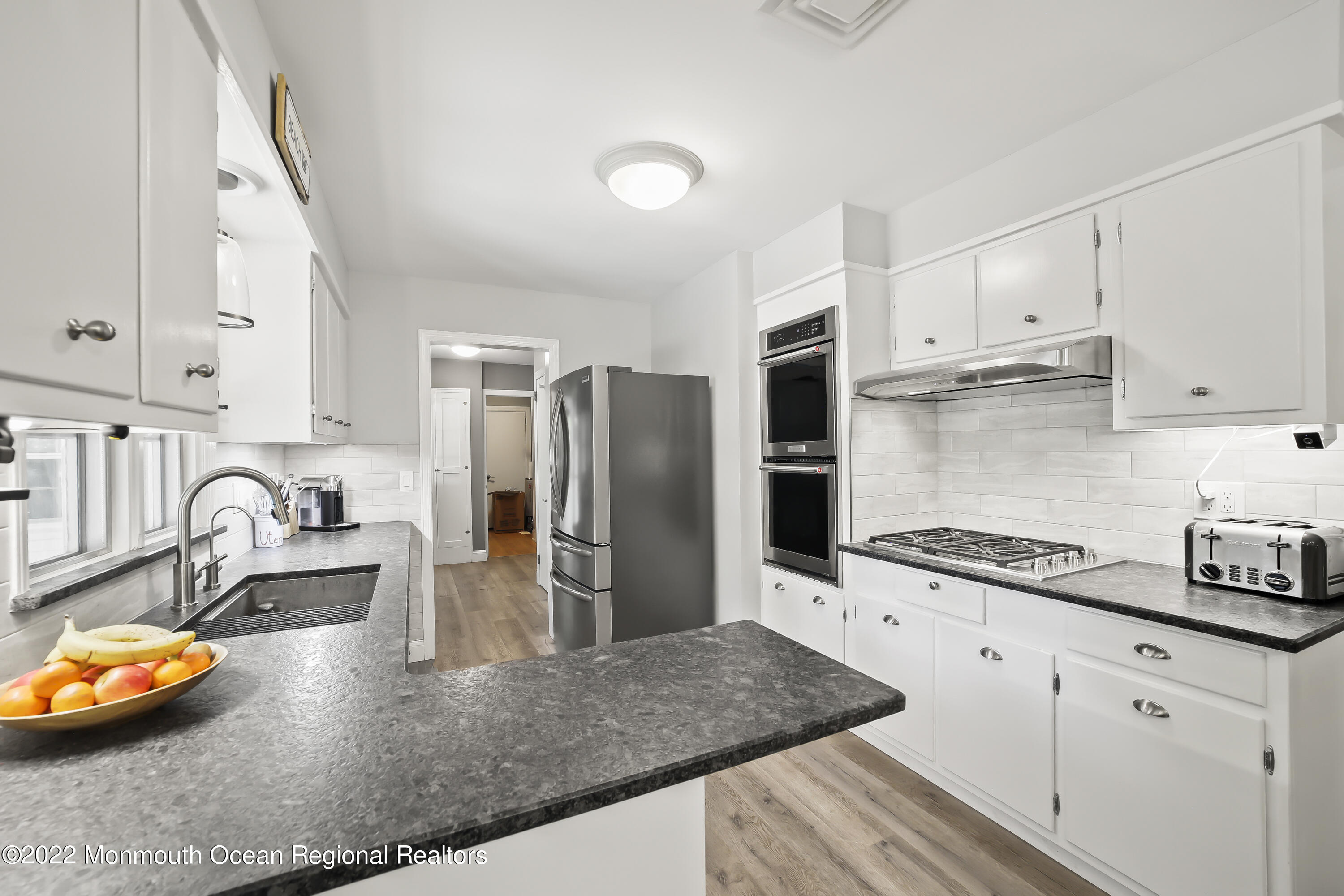 56 Dutch Lane Road Freehold, NJ 07728 - Photo 10 of 90 947A4676