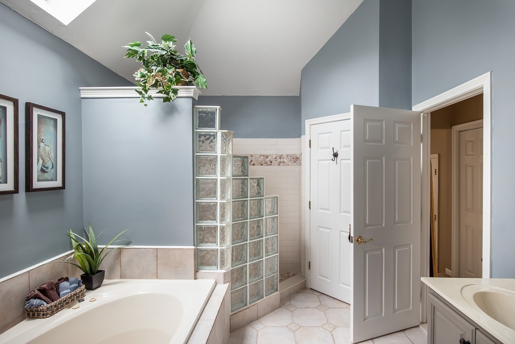10 Colella Farm Road Hopkinton, MA 01748 - Photo 15 of 29 Gallery Image 15