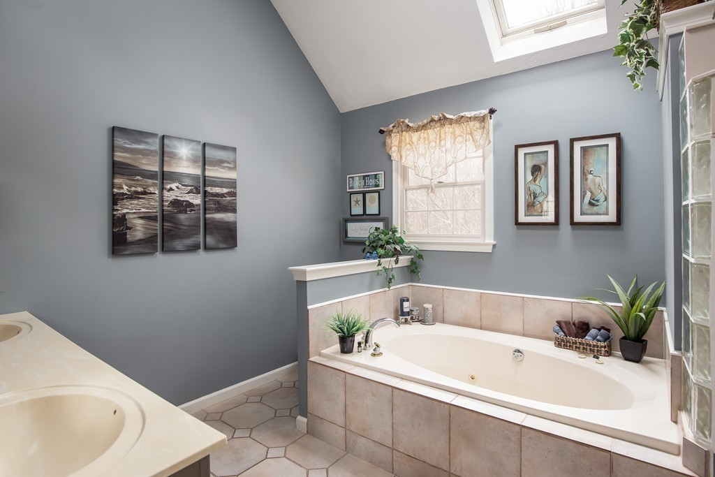 10 Colella Farm Road Hopkinton, MA 01748 - Photo 16 of 29 Gallery Image 16