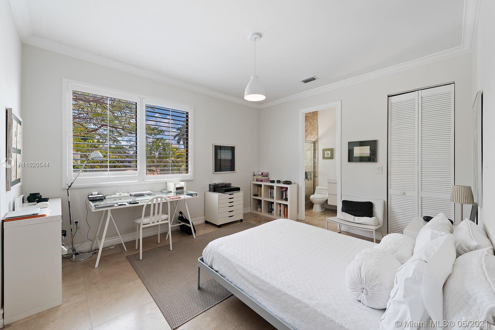 11 Southwest 19th Road Miami, FL 33129 - Photo 31 of 35