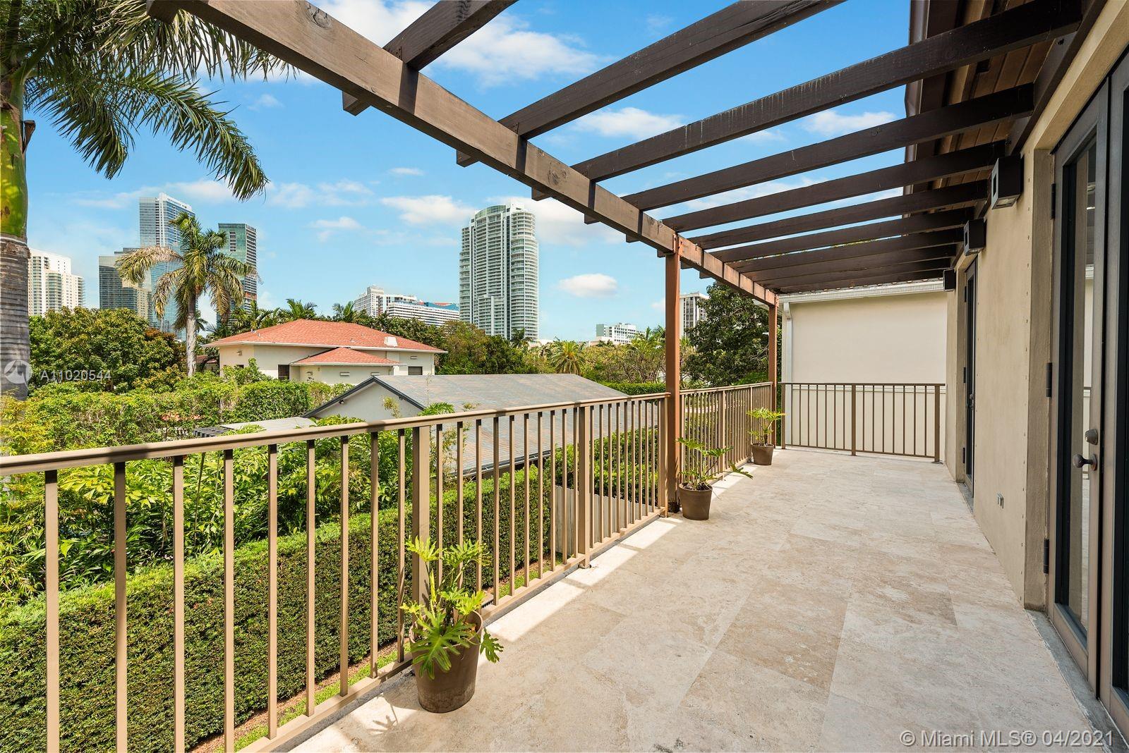 11 Southwest 19th Road Miami, FL 33129 - Photo 33 of 35