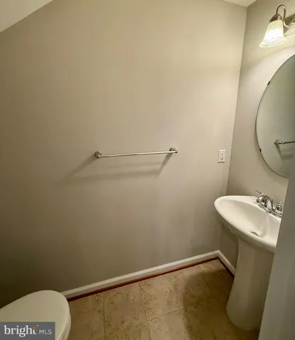 $2,800 | 2593 Eastbourne Drive, Woodbridge, VA 22191