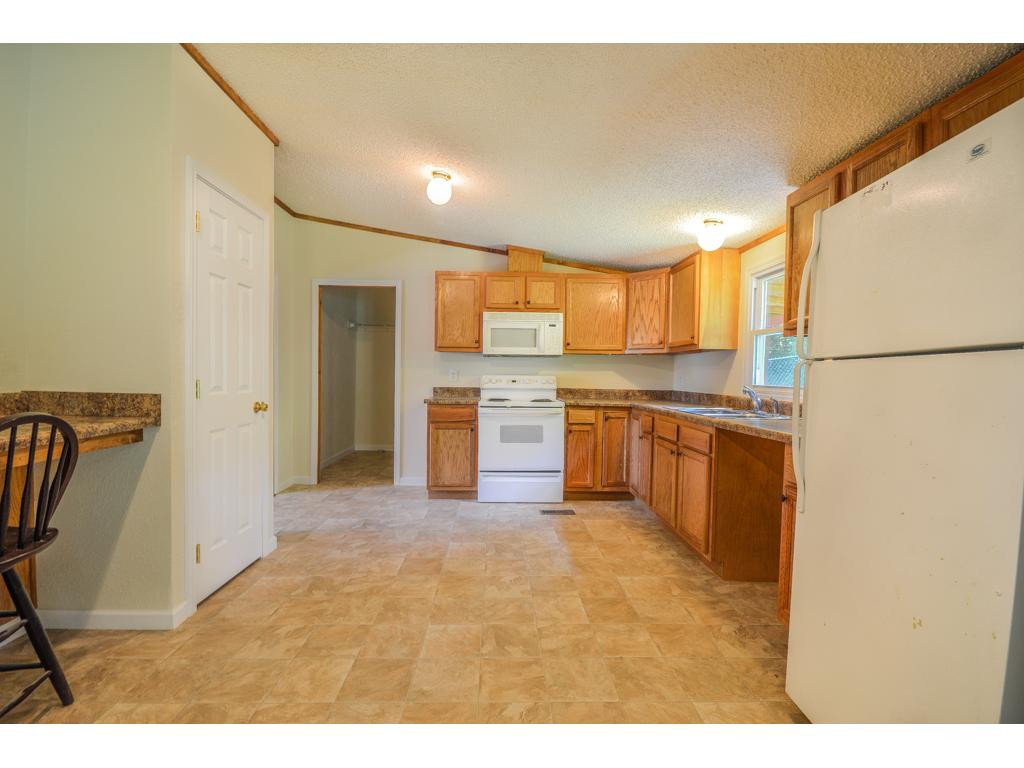 118 A Helton Road Hampton, TN 37658 - Photo 7 of 24 Photo 7