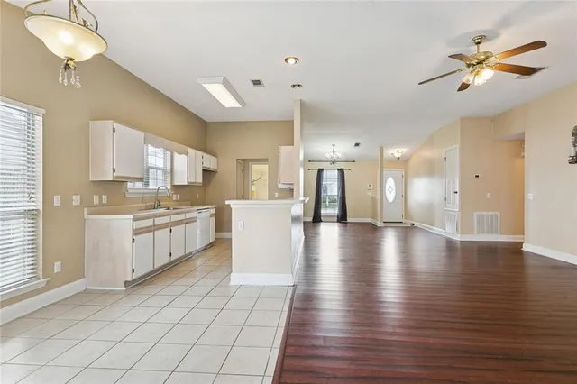 $254,000 | 2725 Foliage Drive, Marrero, LA 70072