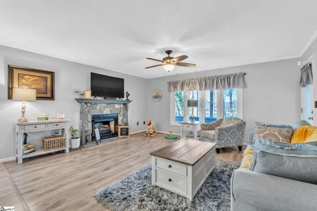 $199,900 | 501 Northlake Drive, Anderson, SC 29625