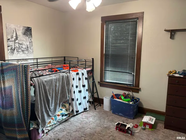 $145,000 | 17 East 5th Street, Milledgeville, IL 61051