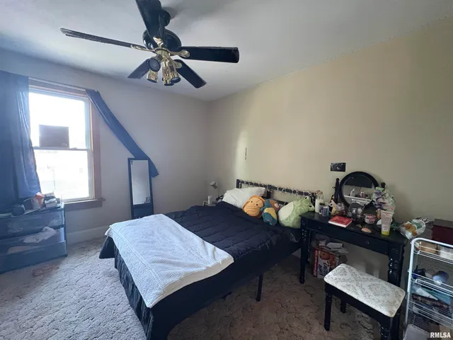 $145,000 | 17 East 5th Street, Milledgeville, IL 61051