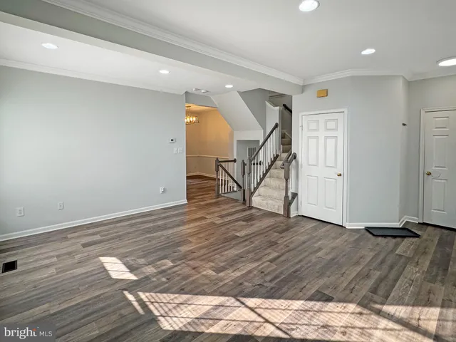 $3,050 | 25415 Morse Drive, Chantilly, VA 20152