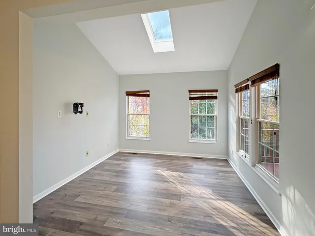 $3,050 | 25415 Morse Drive, Chantilly, VA 20152