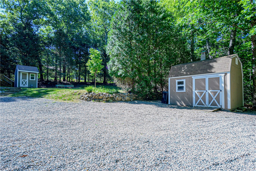 132 Sheffield Hill Road Exeter, RI 02822 - Photo 7 of 36