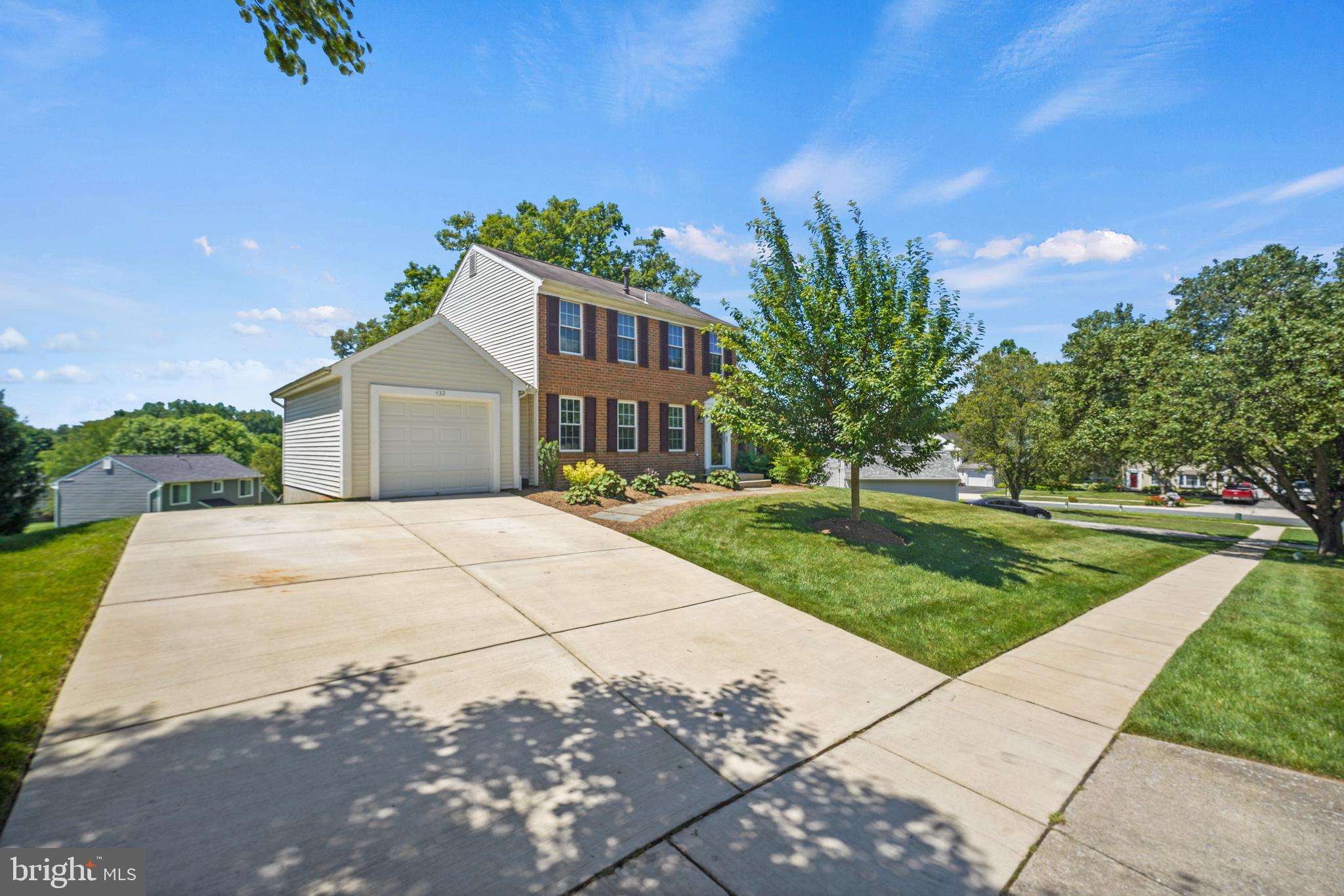 432 Woonsockett Lane Silver Spring, MD 20905 - Photo 2 of 53