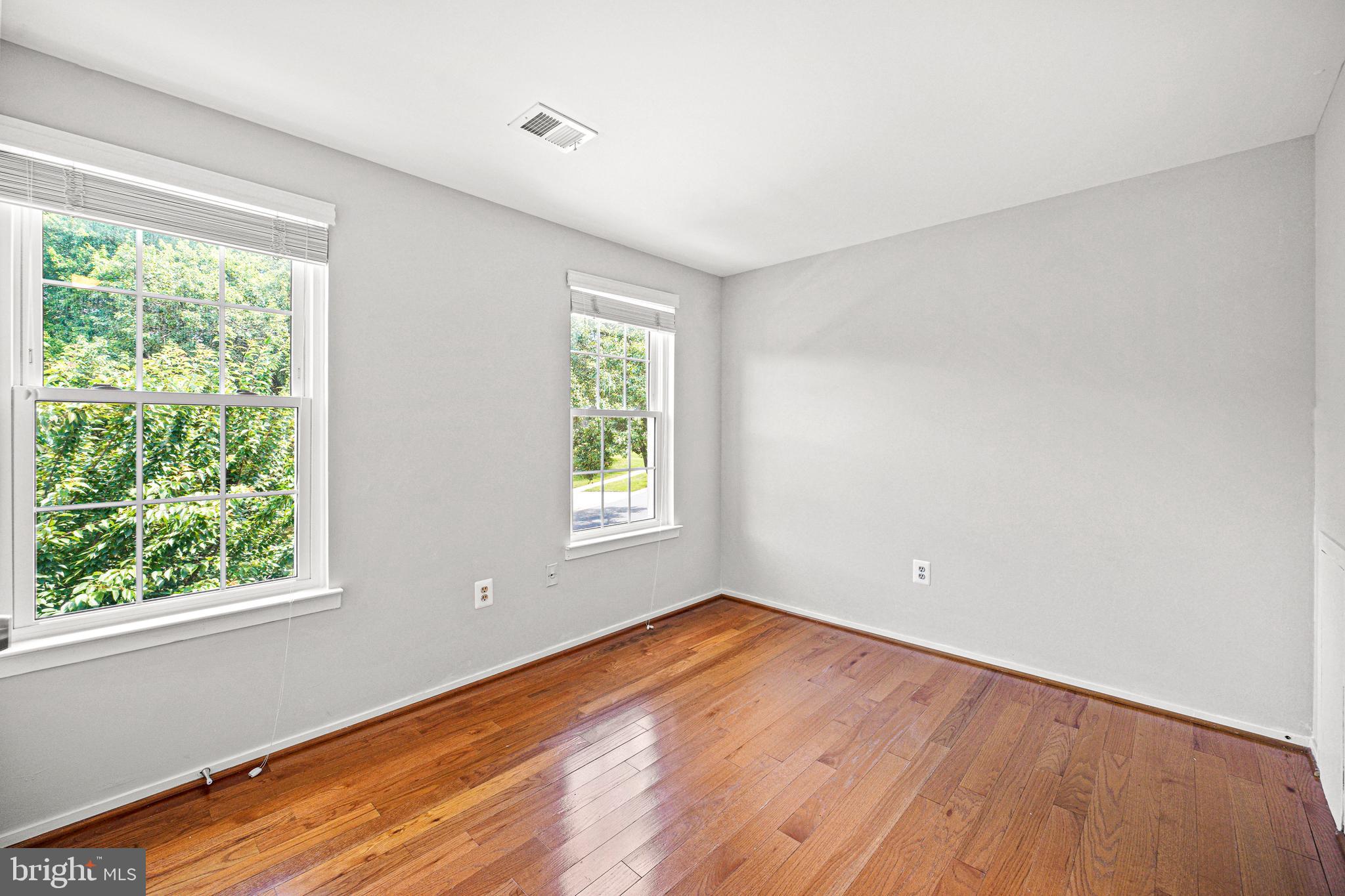 432 Woonsockett Lane Silver Spring, MD 20905 - Photo 30 of 53