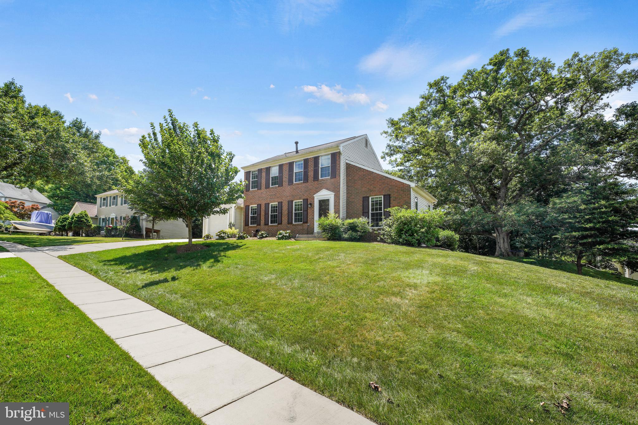 432 Woonsockett Lane Silver Spring, MD 20905 - Photo 3 of 53