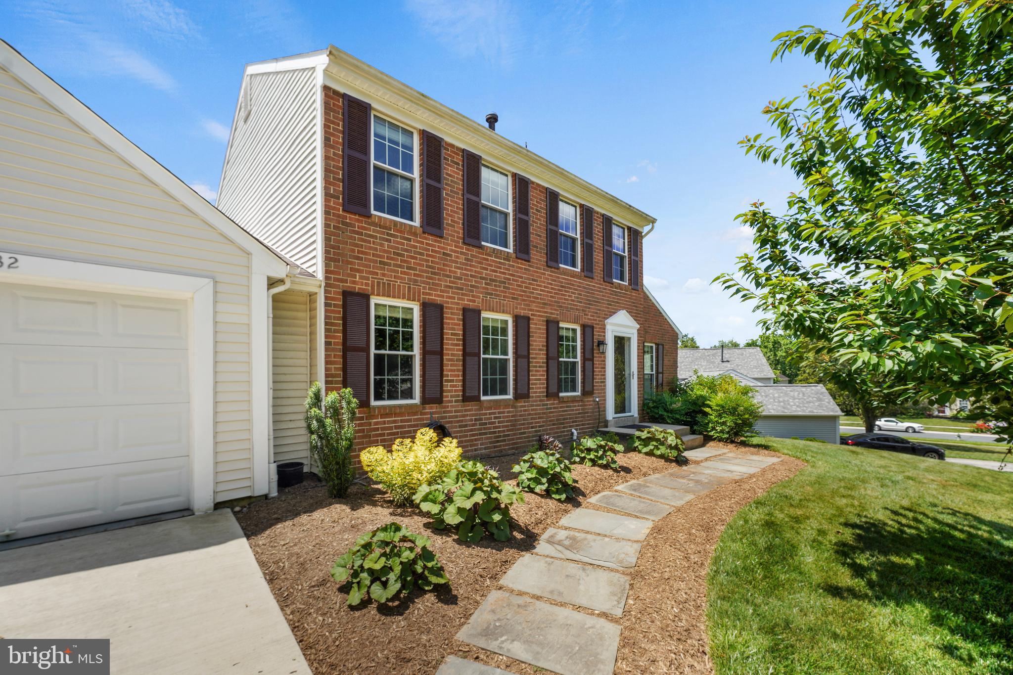 432 Woonsockett Lane Silver Spring, MD 20905 - Photo 4 of 53