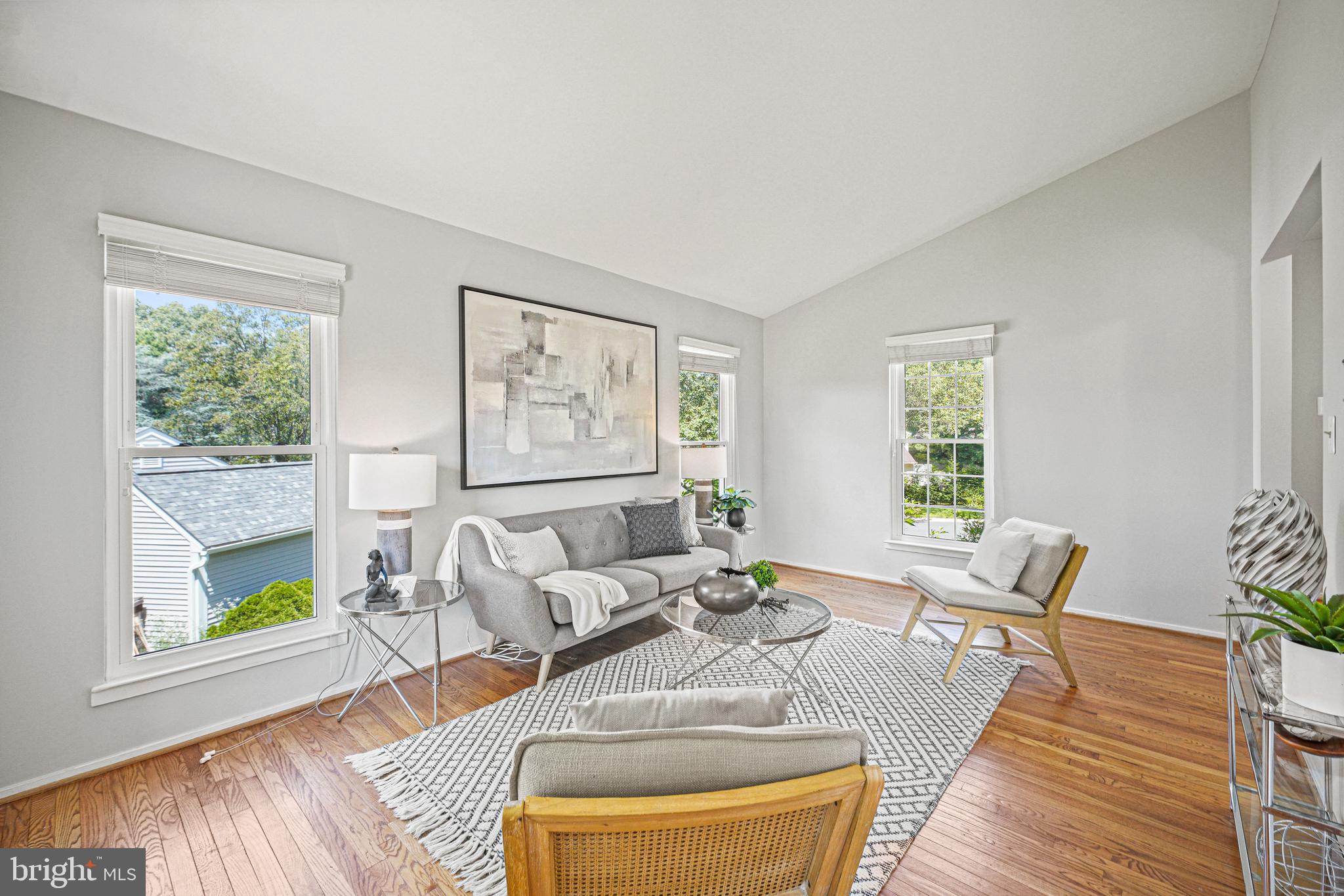 432 Woonsockett Lane Silver Spring, MD 20905 - Photo 7 of 53