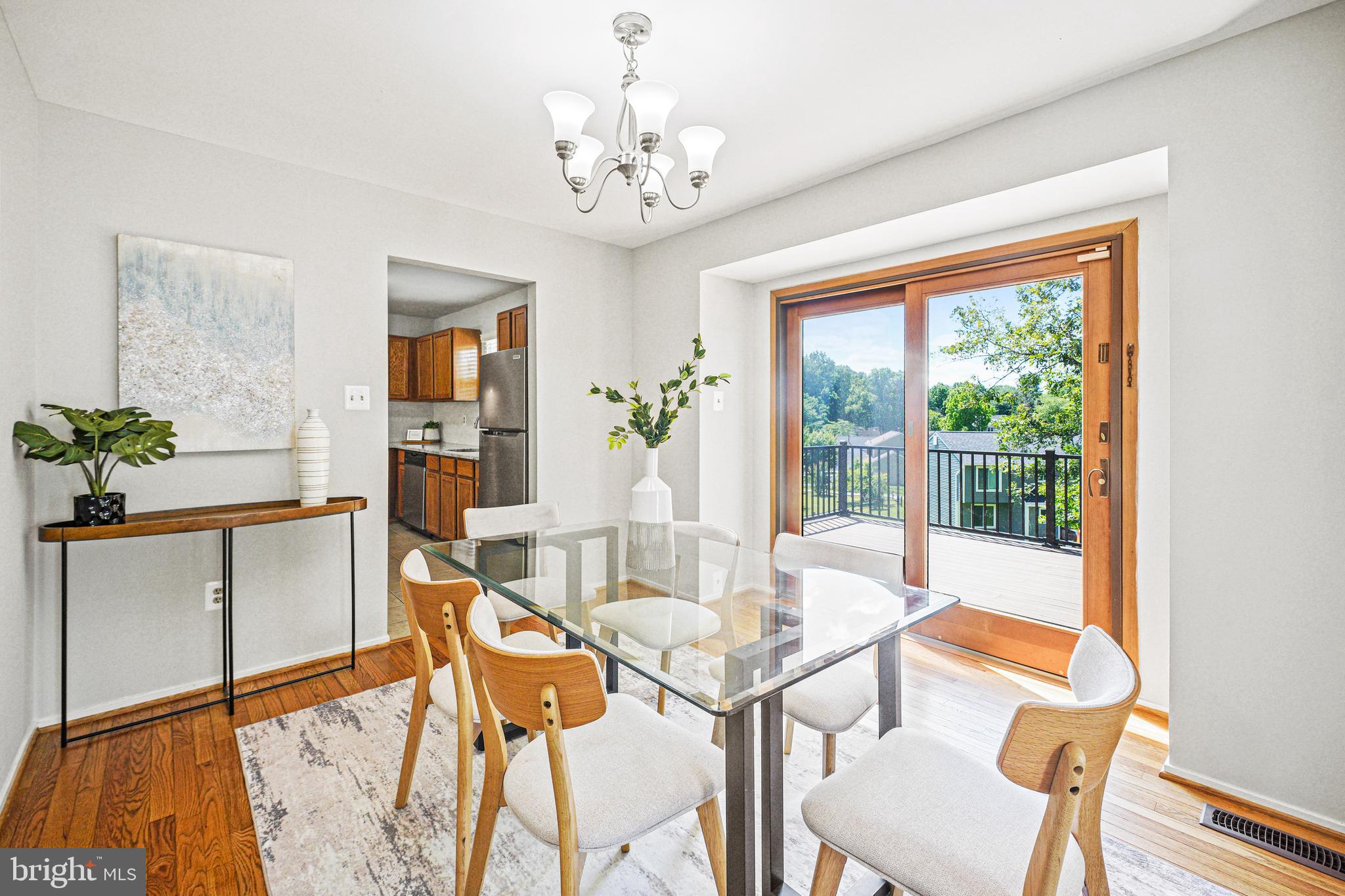 432 Woonsockett Lane Silver Spring, MD 20905 - Photo 9 of 53