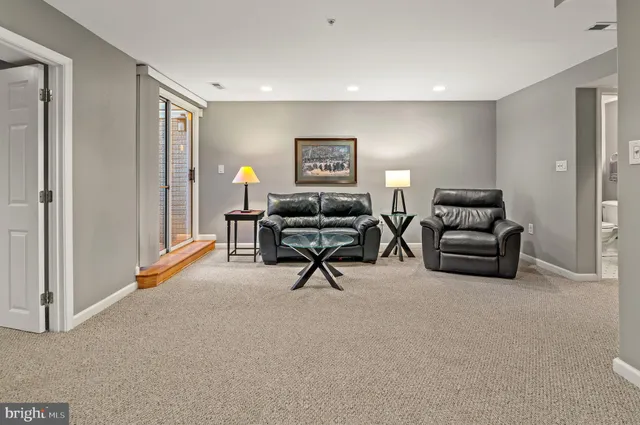 $370,000 | 460 Deer Hill Circle, Abingdon, MD 21009