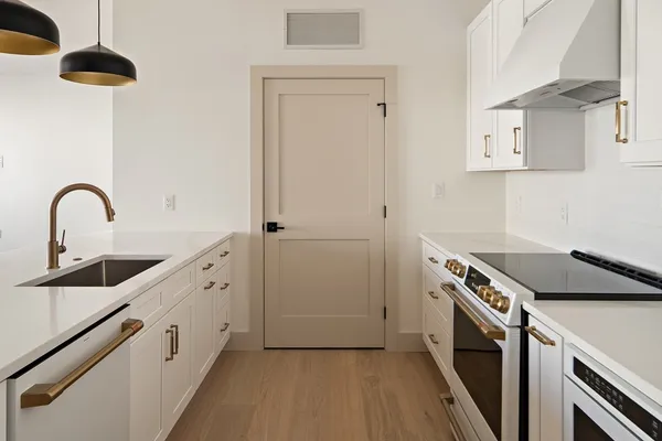 $4,500 | 1025 Massachusetts Avenue, Unit 501, Arlington, MA 02476