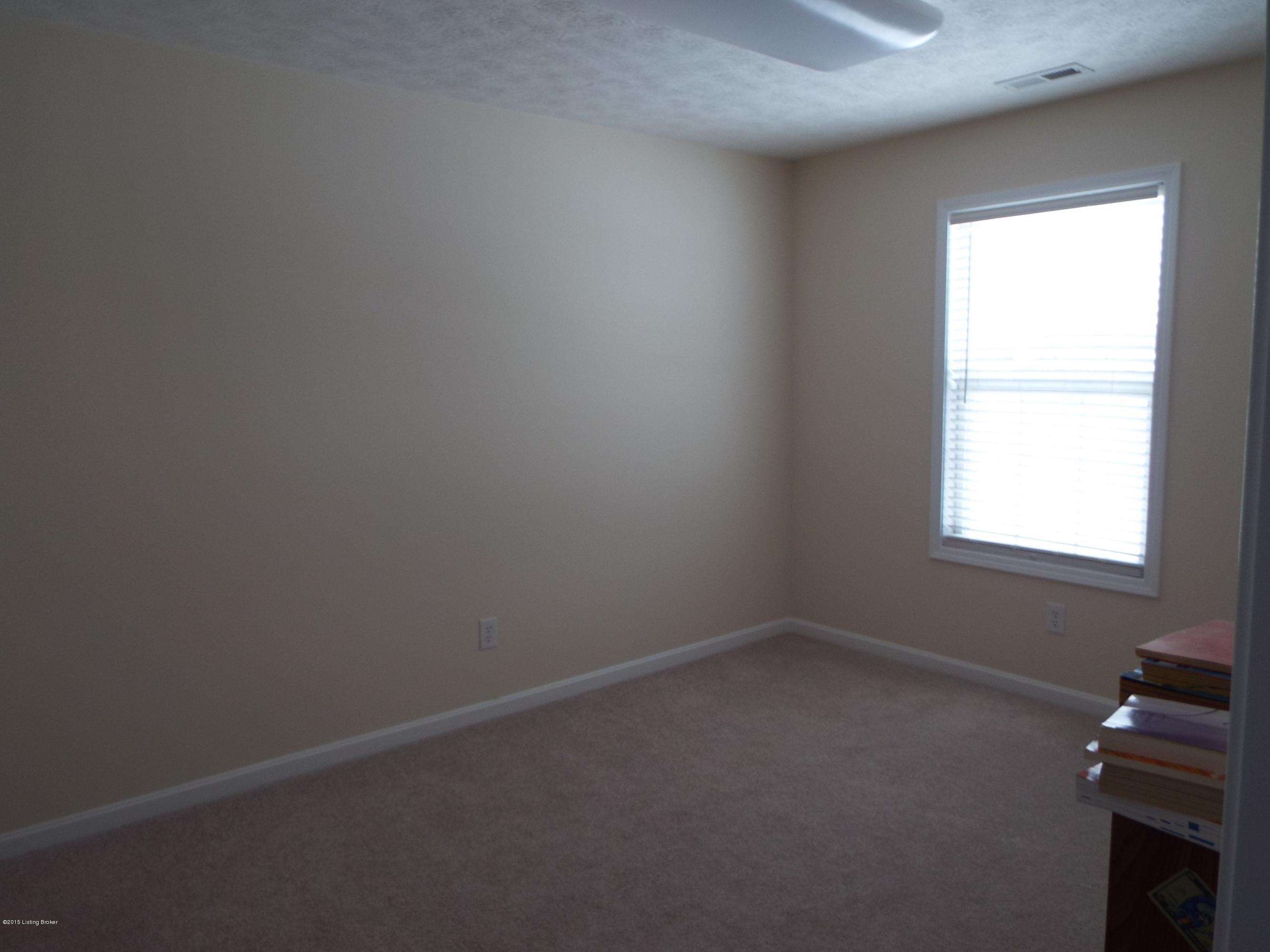 107 Seth Court Radcliff, KY 40160 - Photo 9 of 17 DSCF0443